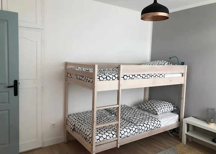 度假居 Modern House Next Disneyland